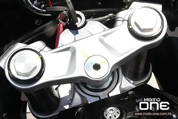 2014 Aprilia RS4-125 bearacer WSBK������