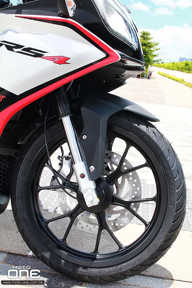 2014 Aprilia RS4-125 bearacer WSBK������