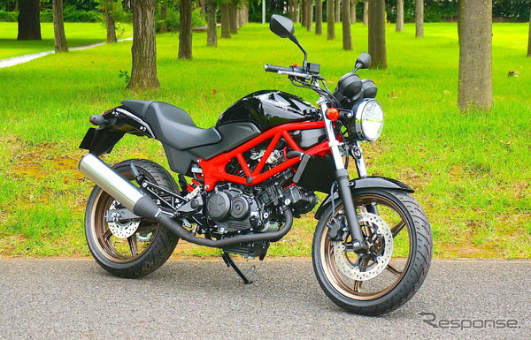 ����250cc����Ħ��܇VTR�������羀݆̥