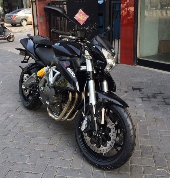 �X���S��BN600i(�W�ް�)Ħ��܇