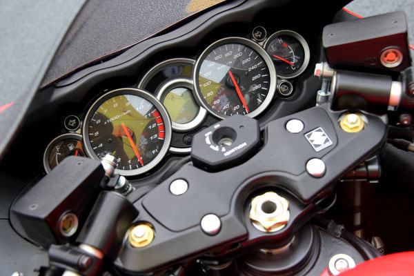 �ľ������Ħ��܇