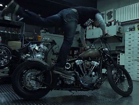 ��(f��)��Ħ��܇���b