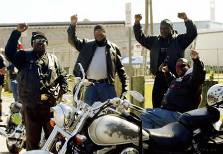 ������˹ɽ��(f��)��Ħ�оە�