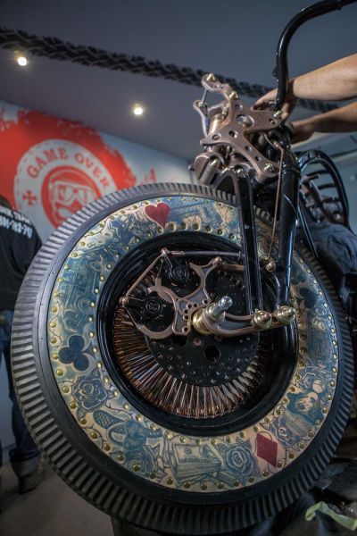 紋身摩托車讓人嘆為觀止的摩托車藝術品