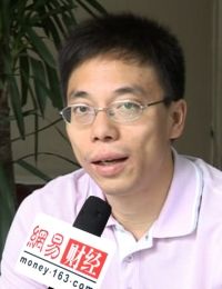 周勇強,嘉陵集團副總經理董事會秘書。