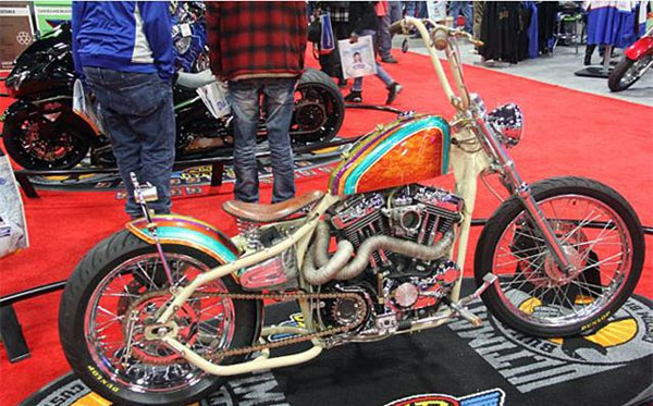 ����2001���\����