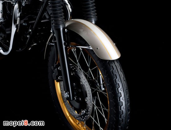 ����Ħ��܇2015��W800Ӣʽ�͹Ž�܇������