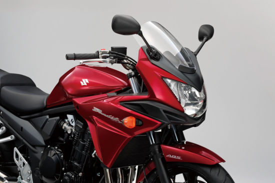 鈴木2015款Bandit 1250 匪王摩托車