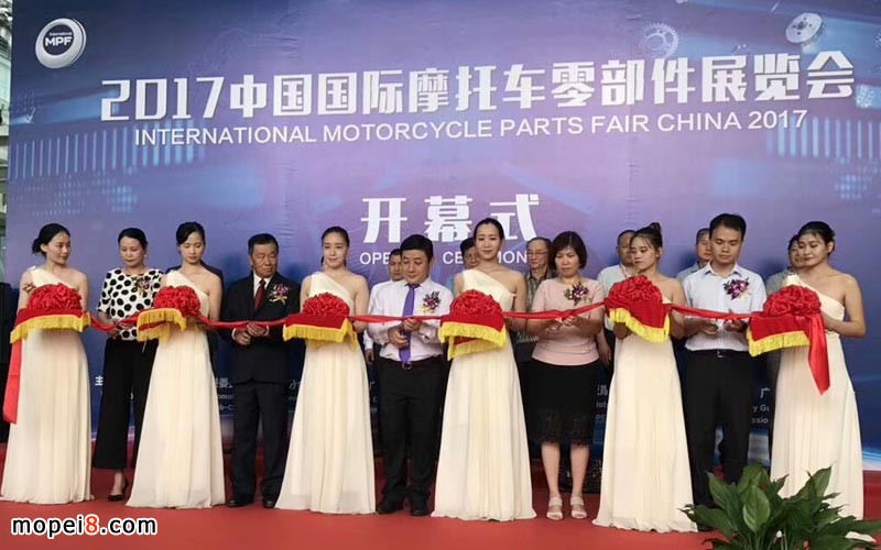 �Ї����HĦ��܇�㲿��չ�[��