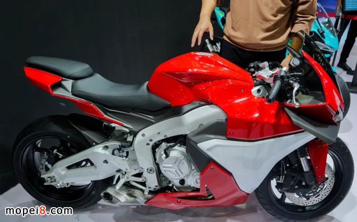 2022重慶摩博會上的新車